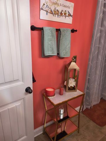 4104 Stony Point Dr, La Vergne, TN 37086