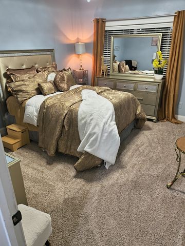 4104 Stony Point Dr, La Vergne, TN 37086