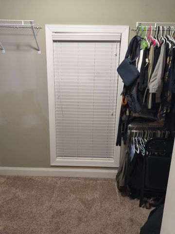 4104 Stony Point Dr, La Vergne, TN 37086