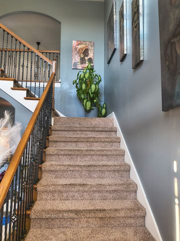 4104 Stony Point Dr, La Vergne, TN 37086