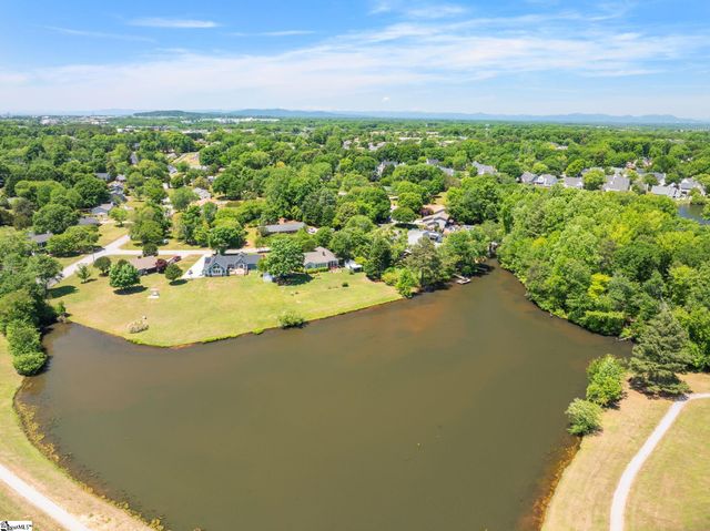 1017 Harness Trail, Simpsonville, SC 29681