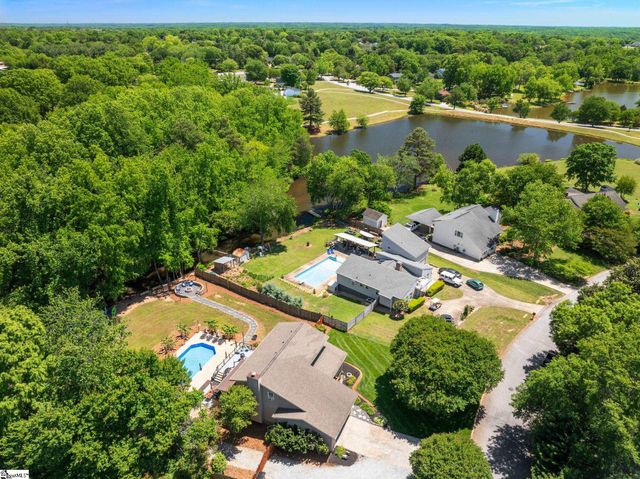 1017 Harness Trail, Simpsonville, SC 29681