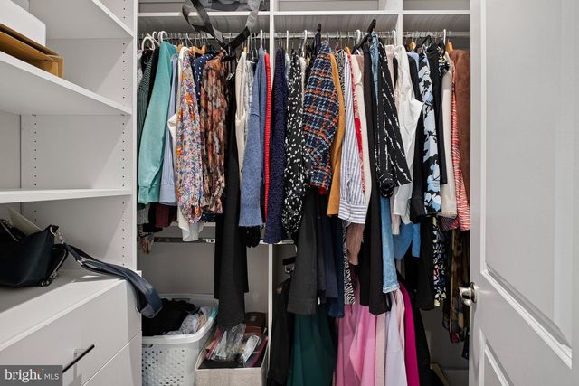 513 VALLEY RD, Newark, DE 19711