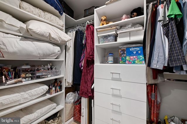 513 VALLEY RD, Newark, DE 19711