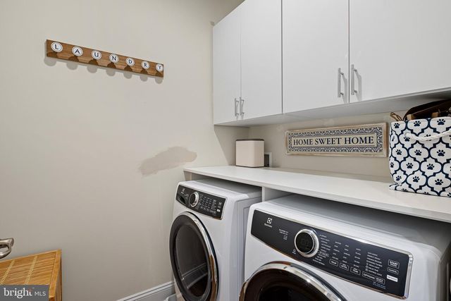 513 VALLEY RD, Newark, DE 19711