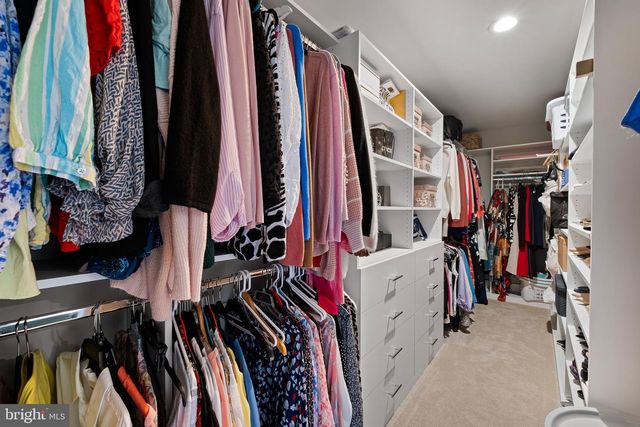 513 VALLEY RD, Newark, DE 19711