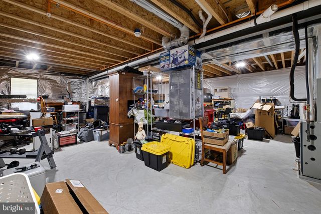 513 VALLEY RD, Newark, DE 19711