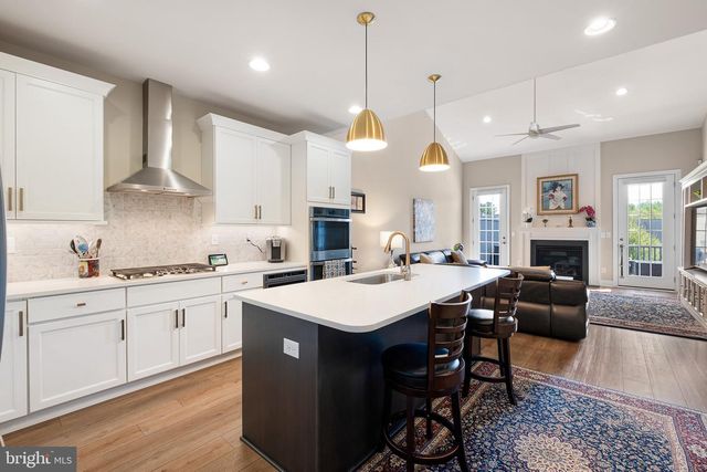 513 VALLEY RD, Newark, DE 19711