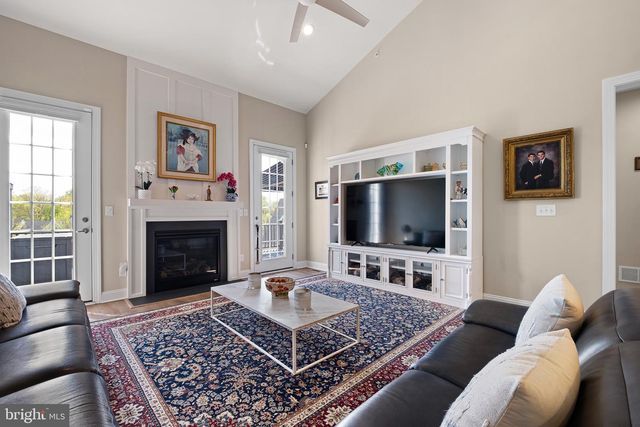 513 VALLEY RD, Newark, DE 19711