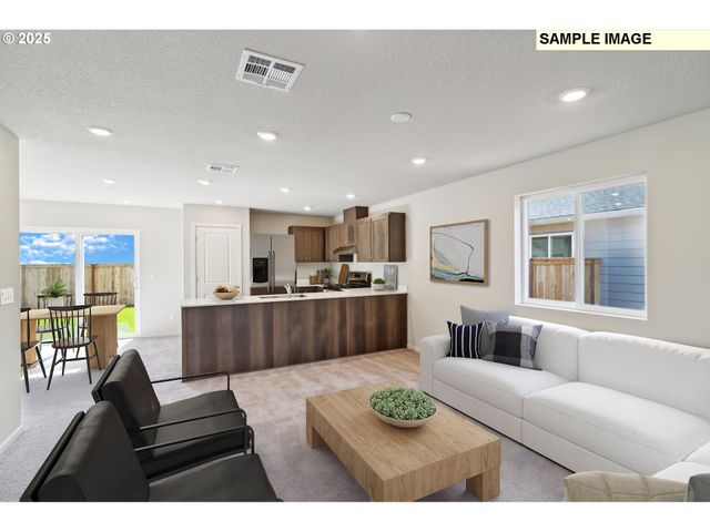 25254 Tanglewood Way, Veneta, OR 97487