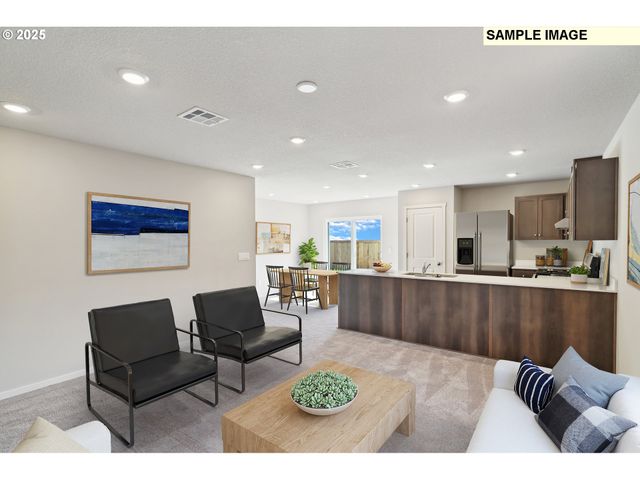 25254 Tanglewood Way, Veneta, OR 97487