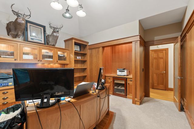 19750 Muirfield Circle, Excelsior, MN 55331
