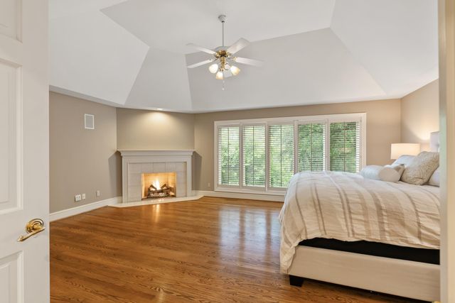 19750 Muirfield Circle, Excelsior, MN 55331