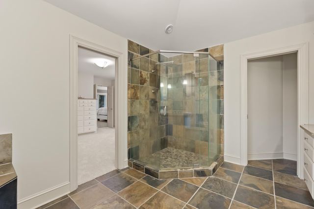 19750 Muirfield Circle, Excelsior, MN 55331