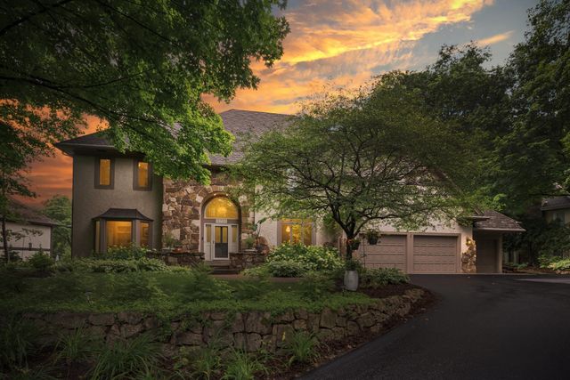 19750 Muirfield Circle, Excelsior, MN 55331