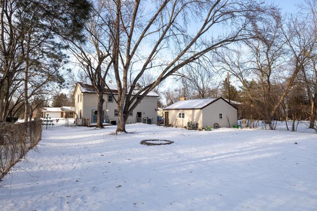 11725 Bittersweet Street NW, Coon Rapids, MN 55433