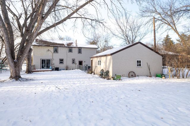 11725 Bittersweet Street NW, Coon Rapids, MN 55433