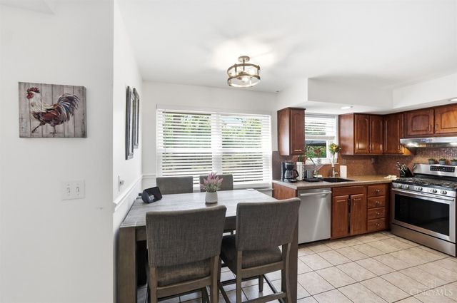 8949 Paw Paw Lane, Sycamore Twp, OH 45236
