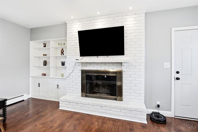 8949 Paw Paw Lane, Sycamore Twp, OH 45236