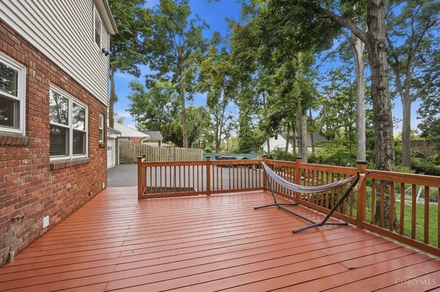 8949 Paw Paw Lane, Sycamore Twp, OH 45236