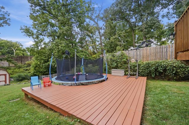 8949 Paw Paw Lane, Sycamore Twp, OH 45236