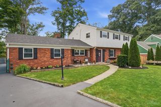 8949 Paw Paw Lane, Sycamore Twp, OH 45236