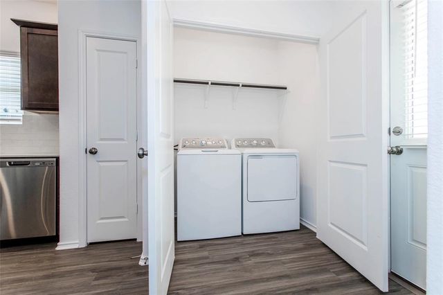7305 Spotted Leaf WAY, Del Valle, TX 78617
