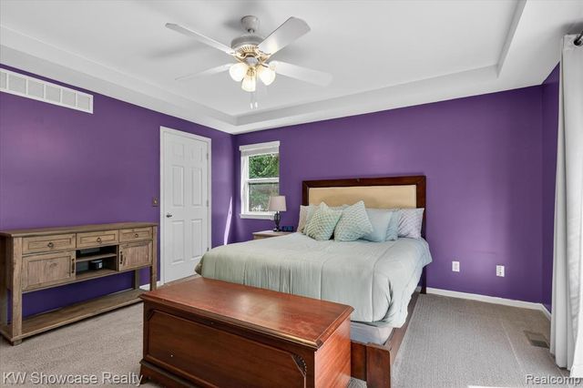 662 Tierney Avenue, Highland, MI 48356