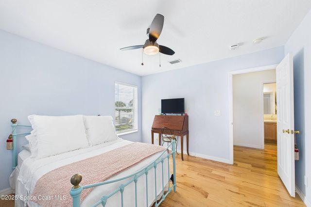 818 Boeing Street NE, Palm Bay, FL 32907