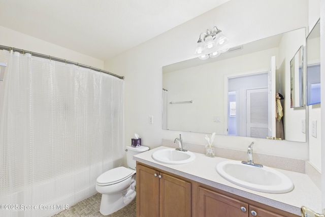 818 Boeing Street NE, Palm Bay, FL 32907