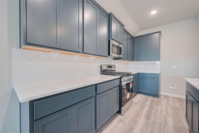 12623 Canyon Falls Boulevard, Willis, TX 77318