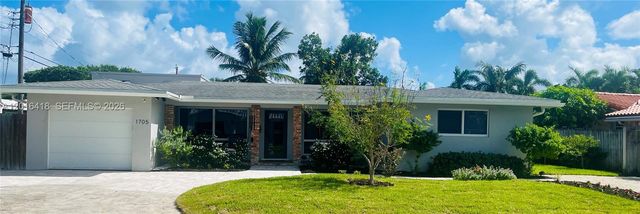 1705 NE 24th St, Wilton Manors, FL 33305