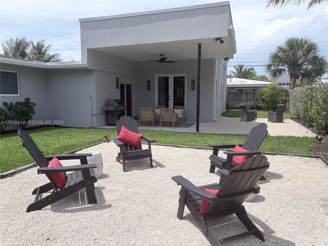1705 NE 24th St, Wilton Manors, FL 33305