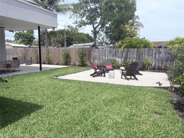 1705 NE 24th St, Wilton Manors, FL 33305