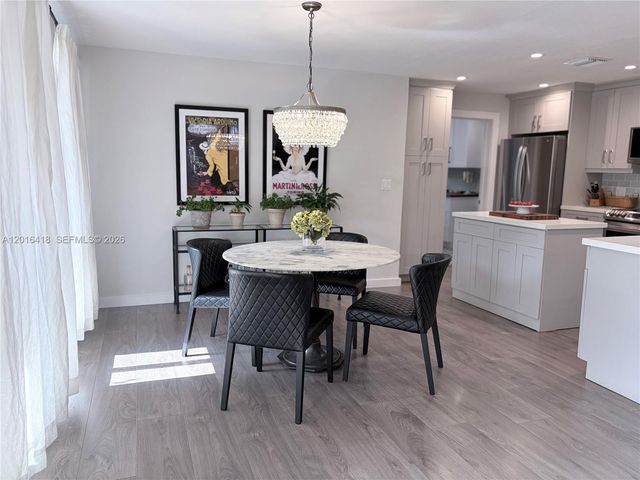 1705 NE 24th St, Wilton Manors, FL 33305