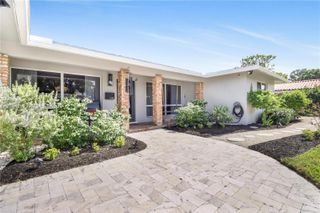 1705 NE 24th St, Wilton Manors, FL 33305