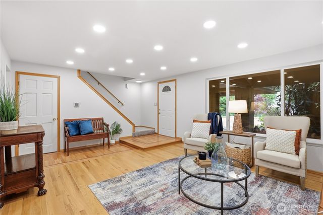 3144 SE Forest Villa Court, Port Orchard, WA 98366