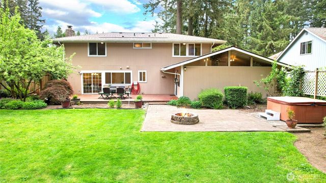 3144 SE Forest Villa Court, Port Orchard, WA 98366