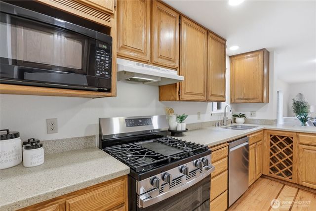 3144 SE Forest Villa Court, Port Orchard, WA 98366