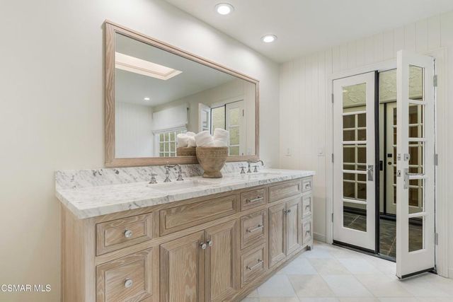 1719 Walker Cup Circle, Westlake Village, CA 91362