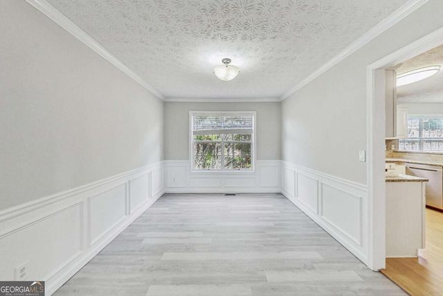 326 Canterbury Plac Drive, Suwanee, GA 30024