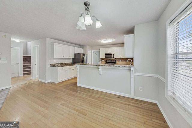 326 Canterbury Plac Drive, Suwanee, GA 30024