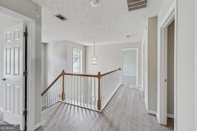326 Canterbury Plac Drive, Suwanee, GA 30024
