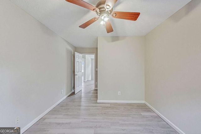 326 Canterbury Plac Drive, Suwanee, GA 30024