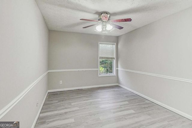 326 Canterbury Plac Drive, Suwanee, GA 30024