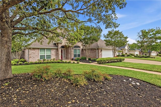 401 Sapphire Drive, College Station, TX 77845