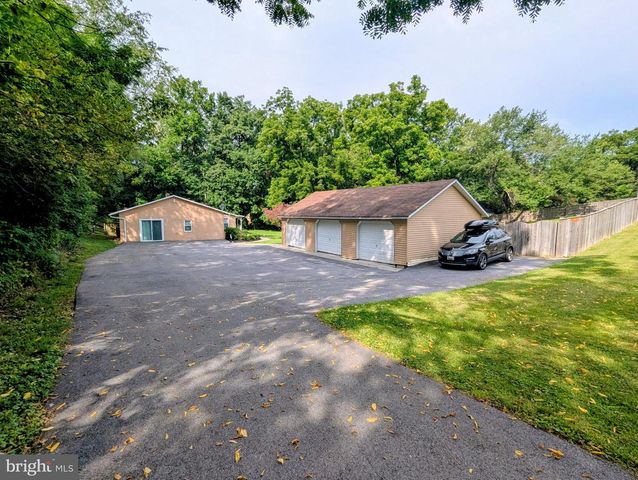 14419 PEDDICORD RD, Mount Airy, MD 21771