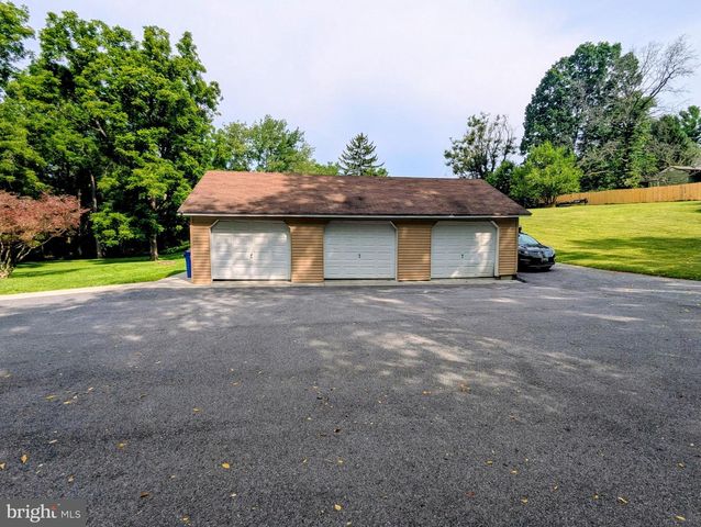 14419 PEDDICORD RD, Mount Airy, MD 21771