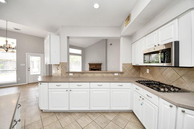 1611 Barton Creek Trail, Katy, TX 77450