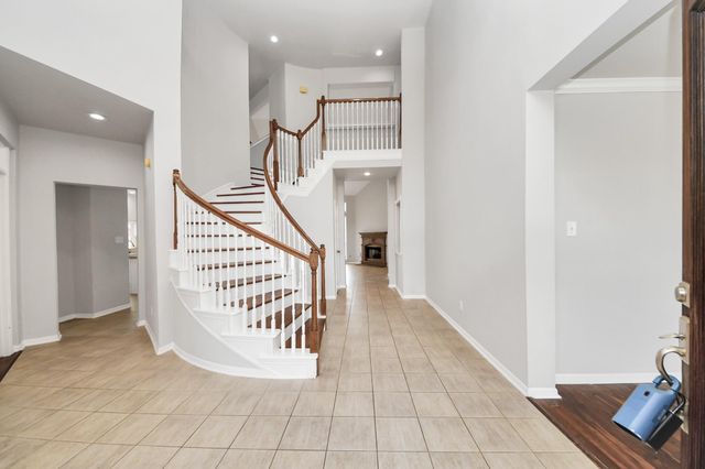 1611 Barton Creek Trail, Katy, TX 77450